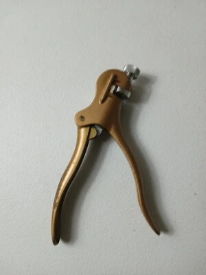 Great Neck No 770 Saw Set/The Hard, Up To 16 Gauge And 4/12 Per Inch - Image 1 of 4