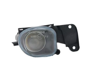 Right Fog Light for Audi A6 1999 2000 2001 VH185P - Picture 1 of 1
