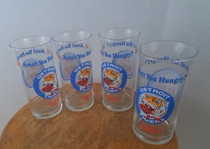 Detroit Tigers vs Cleveland Indians set of 4 Burger King Drink Glasses - Picture 1 of 4