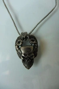 Schöne ,alte Kette mit Anhänger : Totenkopf ,  925 Silber  - Bild 1 von 5