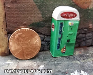 SM02-DRP DAVE'S DETAILS O SCALE VENDO POP COLA DRINK SODA MACHINE KIT (NON COSTRUITO) - Foto 1 di 3