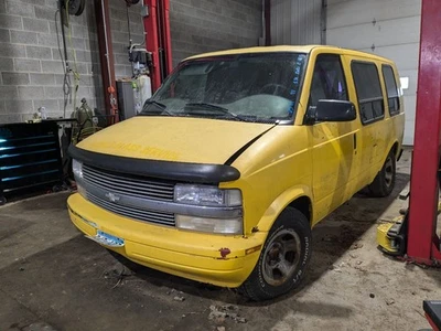 Compuesto faro izquierdo conductor compatible con 95-05 ASTRO 1275023 Foto 1 de 4