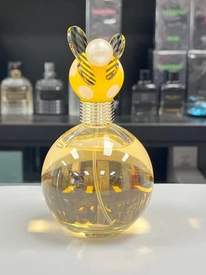 Marc Jacobs медовая парфюмированная вода для женщин 3,3 жидк. oz. / 100 мл (поврежденная коробка) - Изображение 1 из 4