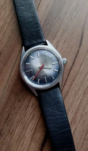 Late 60's Swiss RODANIA Men's Watch-17J-Blue Dial-New faceted Crystal-Runs Great - Bild 1 von 11