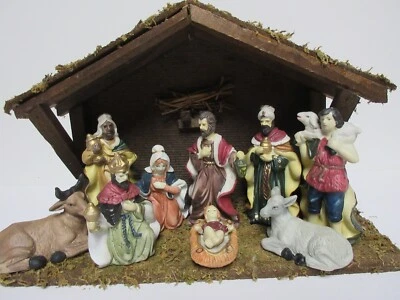 Belén de Navidad Bosque Encantado Juego de 10 Piezas Porcelana 2004 Creche Foto 1 de 4