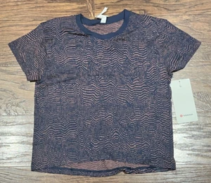 NUEVA Camisa Lululemon Train to Be Manga Corta Onda Ondulada Azul Mineral Talla 4 y 6 - Imagen 1 de 7