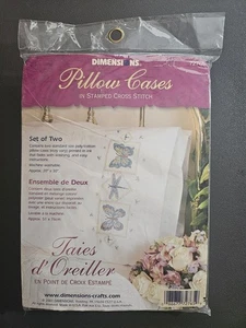 Dimensions Set of 2 Pillow Cases Stamped Cross Stitch Fluttering Dreams 72765 - Picture 1 of 2
