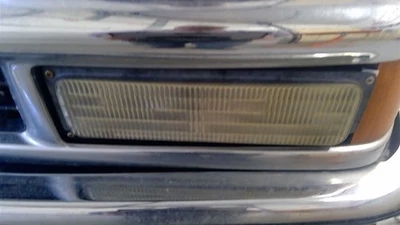 Luz de estacionamiento/esquina del conductor para camioneta Chevrolet 3500 94-02 1646931 Foto 1 de 4