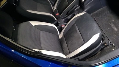 Cubo asiento delantero pasajero SV sin calefacción se adapta a 20-24 VERSA 10314466 Foto 1 de 4