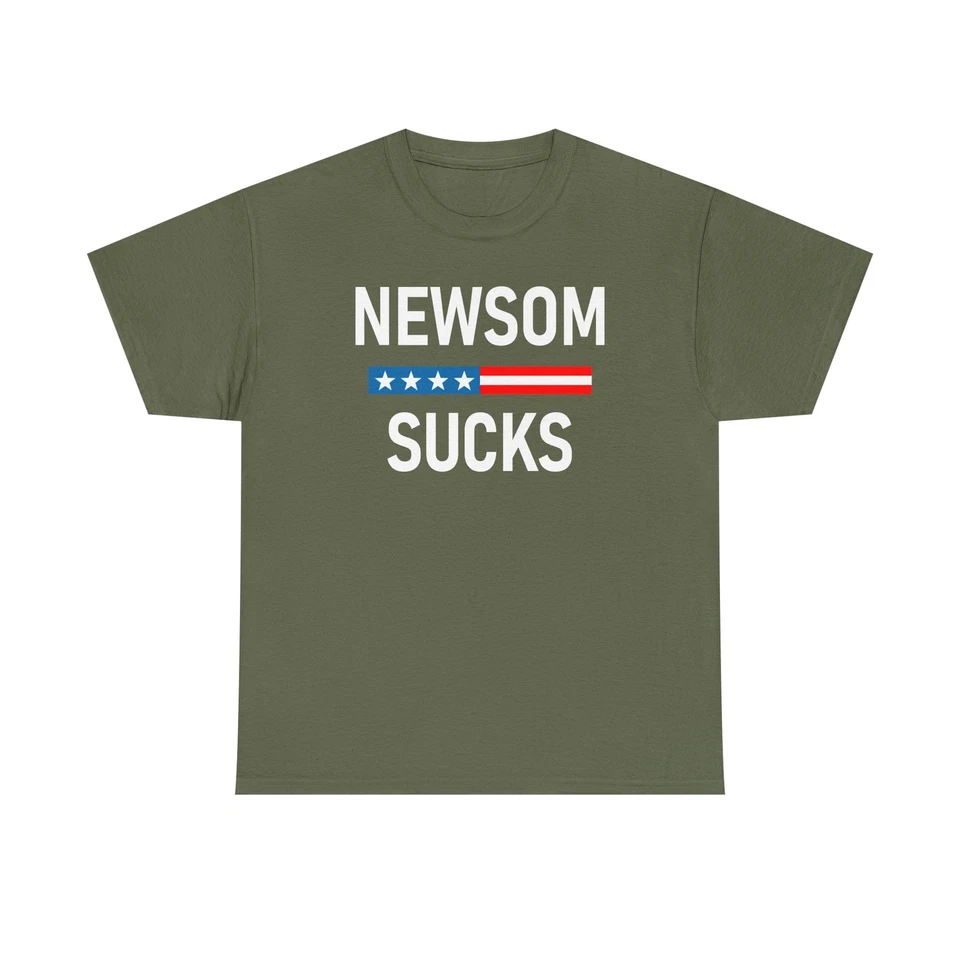 Camiseta Gavin Newsom Sucks Shirt Anti Despertar Gobernador de California Newsom  Foto 1 de 1