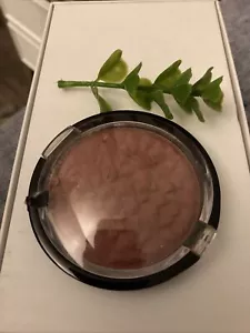 Club A Jet wet set ultra creamy powder Blush with aloe & minerals Shade#2 Medium - Picture 1 of 6