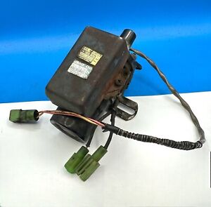79 80 Toyota Pickup Truck 20R Coil Igniter Assembly Unit 19070-38260 oem
