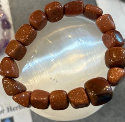 Pulsera pepita de piedra dorada Foto 1 de 4