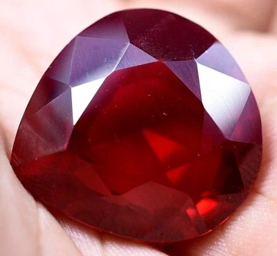 Natural 55.70 Ct Pigeon Blood Red Ruby Mozambique GGL Certified Treated Gemstone - Image 1 of 4