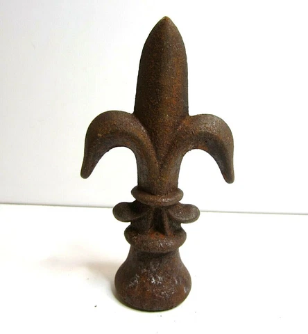 Vintage Cast Iron Fleur De Lis Garden Statue Fence Post Finial Topper 6.5" Cover