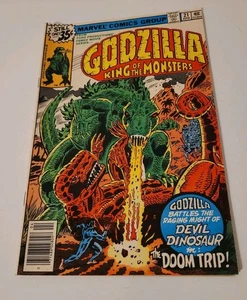 Godzilla King of the Monsters #21 Marvel Comic Book 1979 English - Picture 1 of 2