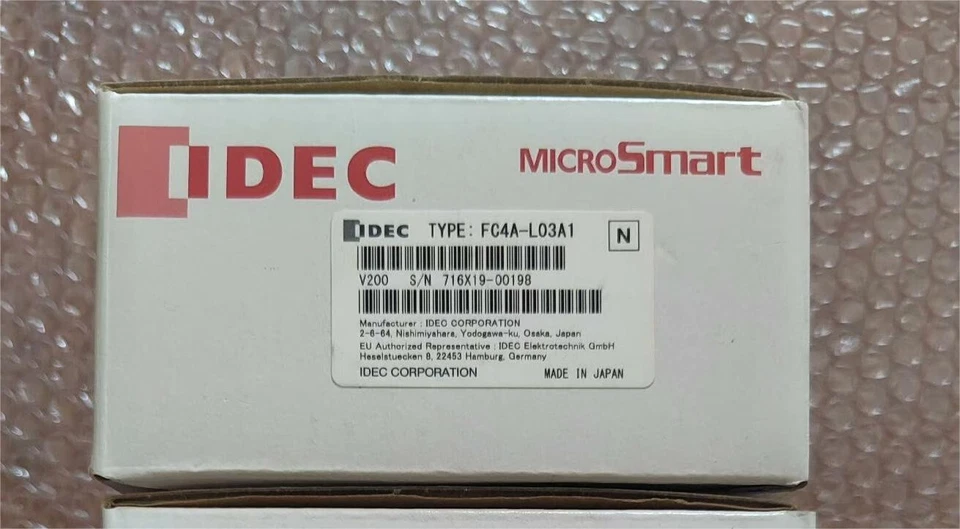 1PCS IDEC  FC4A-L03A1  ANALOG INPUT/OUTPUT MODULE NEW IN BOX . DHL - Image 1 of 4