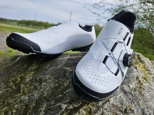 Shimano SH-XC300 MTB Shoes With Boa White / Black XC3 - Picture 1 of 4