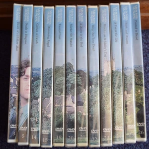 12 x MIDSOMER MURDERS ~ PART DVD SET ~ spines colour faded ~ NEW - Imagen 1 de 4