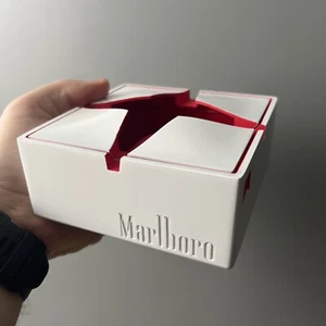 Cenicero de metal vintage con logotipo de Marlboro blanco rojo retro sin usar raro - Imagen 1 de 10