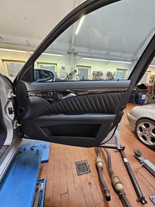 Beifahrertür Mercedes-Benz E-Klasse W211 744 Brillantsilber, Metalliclack - Bild 1 von 2