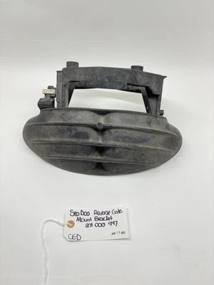 SEA DOO GTI GTS GTX LRV OEM BALDE COLHER PORTA REVERSA 271000947 - Imagem 1 de 3