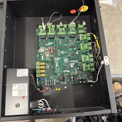 Identiv Hirsch Mx 8 Door Physical Access Controller - Image 1 of 3