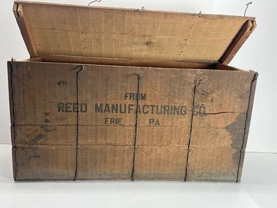 RARE Reed Manufacturing Co. Erie PA Vintage wood crate, shipping box Vise - Image 1 of 4