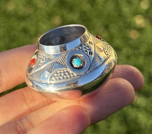 Miniatur Keramik Wesley Whitman Indianer Sterlingsilber Türkis Koralle - Bild 1 von 12