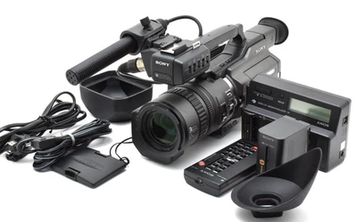 Read[Near MINT w/Microphone] SONY DSR-PD150 Video Camera Mini DV Camcorder JAPAN - Image 1 of 4