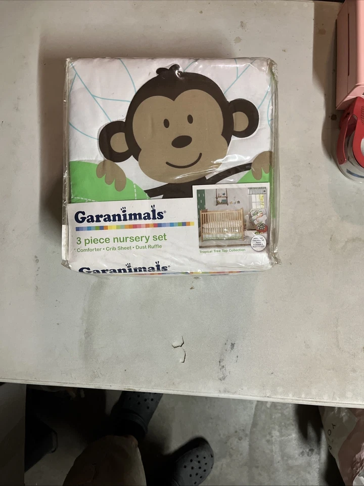 Juego de 3 piezas de vivero Garanimals colección superior árbol tropical Foto 1 de 4