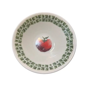 Vintage Arcopal France Vegetable Pattern Soup Bowl White Milk Glass - Picture 1 of 4