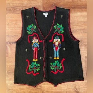 VTG Womens Embroidered Christmas Sweater Vest Size 2X Nutcracker Beaded Button - Picture 1 of 9