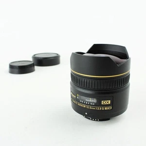 Nikon AF DX NIKKOR 10,5mm f/2,8G ED Fixed Zoom Fisheye - DSLR Kamera Objektiv - Bild 1 von 6