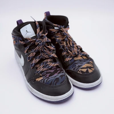 Nike Air Jordan Boy's 13C  1 Mid SE Tiger Print GS AV173-005 - Image 1 of 4