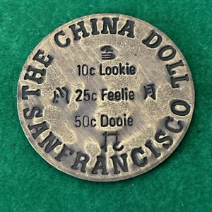 Golf Ball Marker-Funny Brothel Coin *THE CHINA DOLL-SAN FRANCISCO* 1.5" Brass - Picture 1 of 3