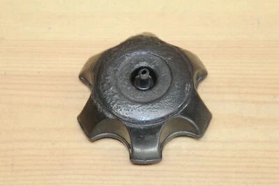 1984-1987 Honda CR125R CR125 CR250R CR250 CR500 Fuel Gas Tank Cap 17620-KA3-730 - Image 1 of 4