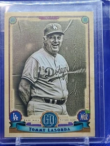 2019 2020 Topps Gypsy Queen Sp Tommy Lasorda Los Angeles Dodgers - Bild 1 von 1