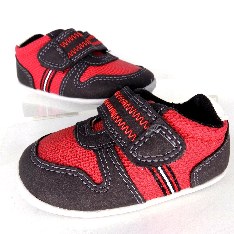 Zapatos Carter's Jamison Stage 3 rojos/negros para caminar para niños pequeños talla 4,5 K usados una vez Foto 1 de 4