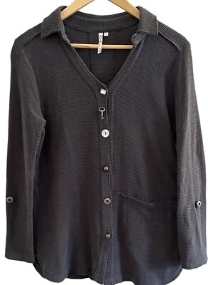 Lulu B Lagenlook Waffle Knit Button Up Boho Cardigan Jacket Gray Pleated Back-S- - Image 1 of 4