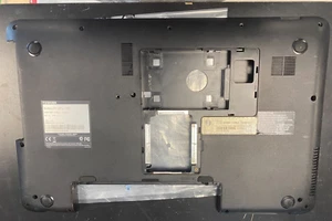Plasturgie Arrière Toshiba satellite L875-10v - Imagen 1 de 2