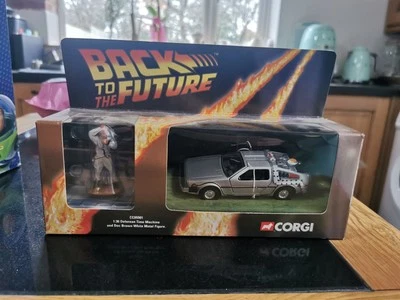 CORGI TOYS BACK TO THE FUTURE DELOREAN AND FIGURE - MINT CONDITION. - Image 1 of 4