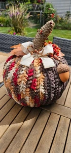 CENTROTAVOLA ARTIGIANALE GHIANDA UNCINETTO ZUCCA AUTUNNO HALLOWEEN VINO MARRONE DECORAZIONE - Foto 1 di 6