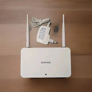 Sophos AP 15 Wireless Acces Point mit Openwrt 24.10.3 - Bild 1 von 2