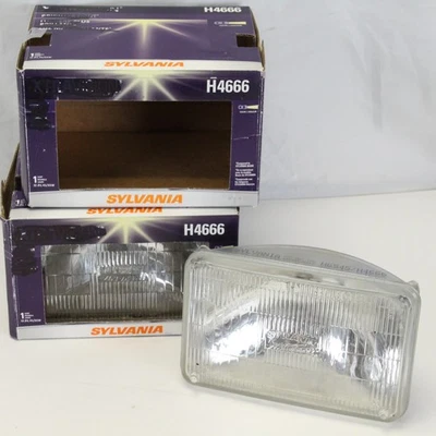 Запасная герметичная галогенная фара Sylvania H4666 XtraVision 2 шт. - Изображение 1 из 4