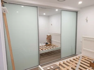 Wardrobe Sliding Doors Made to Measure up to 3.6M Wide mirror & opal glass syd - Picture 1 of 6