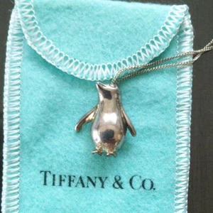 Collar de plata Tiffany & Co. sin píldora arañazos y manchas notables de Japón - Imagen 1 de 12