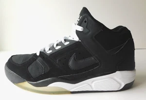Nike Air Flight Mens 9 Sneakers Low 2014 Retro Classic Black White 318644 002 - Picture 1 of 12