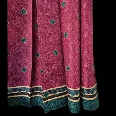 Vintage 90s Green Burgundy Maroon Marble Shower Curtain Movie Prop Nostalgia - Image 1 of 4