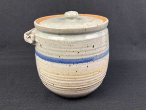 Handmade Stoneware Pottery Lidded Cookie Jar Signed SK 7" H - Picture 1 of 13